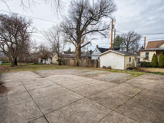 4th image of 1309 Lincoln Ave