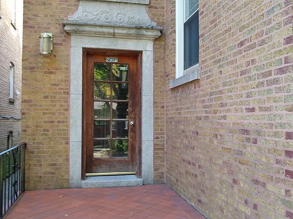 2nd image of 7912 Karlov Ave APT 1