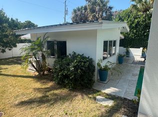 336 2nd Ave N, Naples, FL 34102