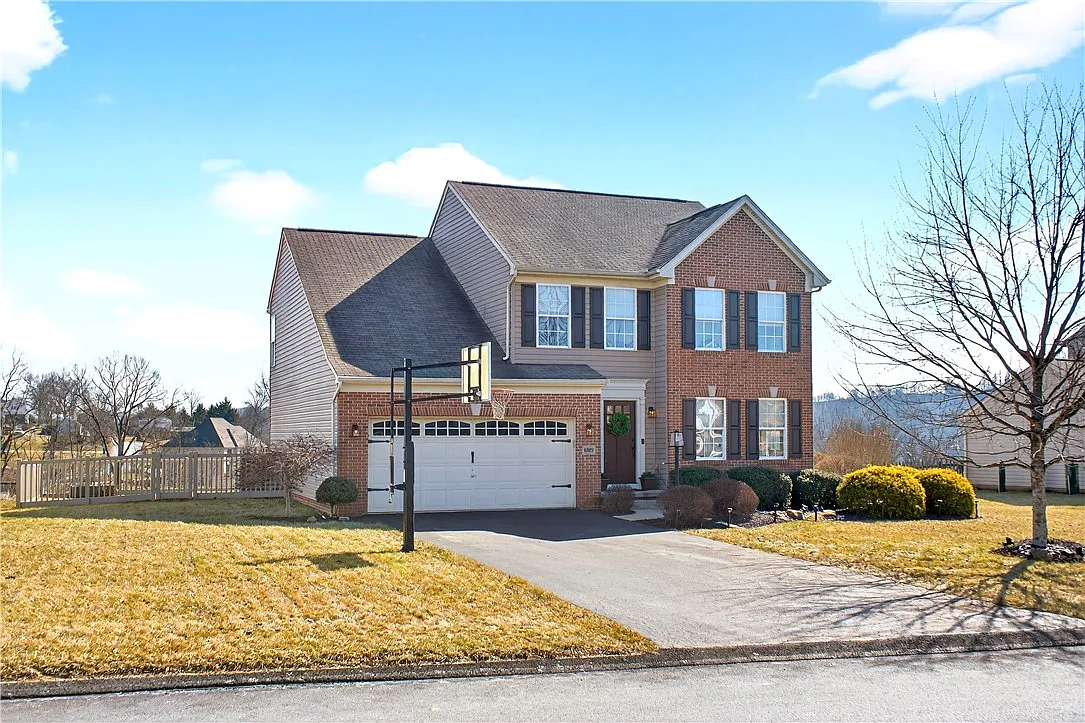 1327 S Randolph Dr photo 1