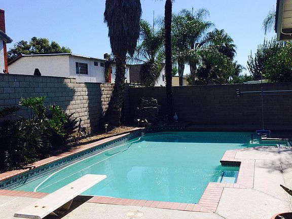4th image of 12693 Kumquat Ave