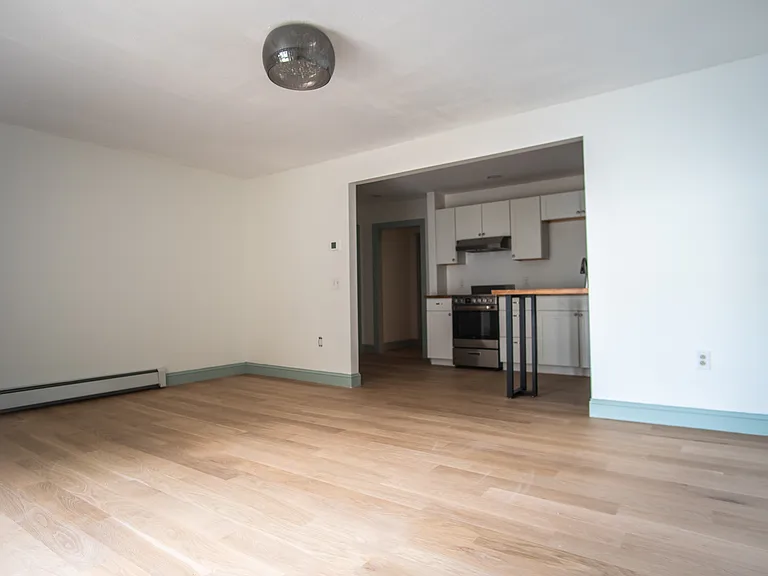 25 Exeter Rd #B — Photo 10