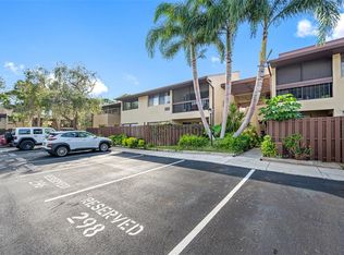 890 N Village Dr #103, Saint Petersburg, FL 33716