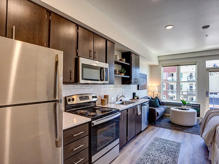 Commons at Sylvan Canyon Apartments — Photo 34