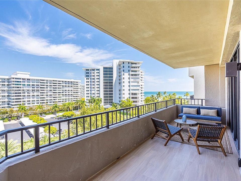1st image of 251 Crandon Blvd APT 629