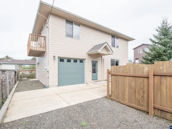 41 Fern St, Gleneden Beach, OR 97388