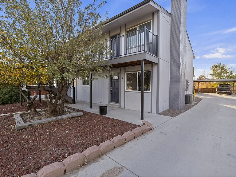 5520 Fiesta Ln #A — Photo 6
