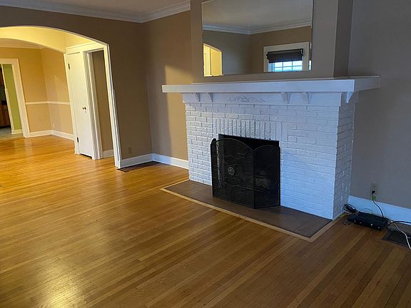 4th image of 410 E 47th St