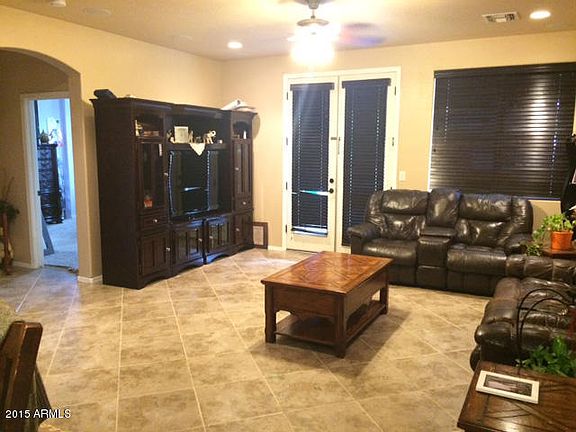 3rd image of 6717 S 76th Dr