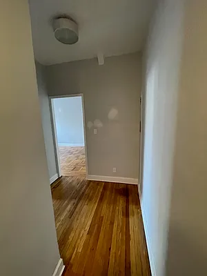 Rented by Chana Ofek, LREB | media 2