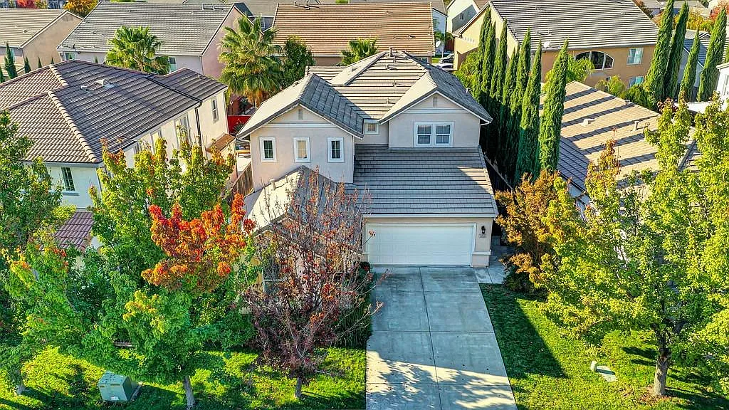 2865 Frigatebird Dr photo 1