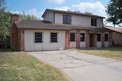 1st image of 14 Druscilla Cir