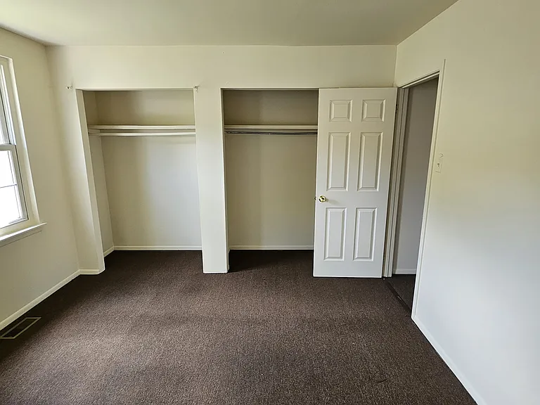 34 Beau Rivage Dr — Photo 9