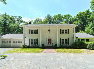 44 Park St, Norfolk, MA 02056