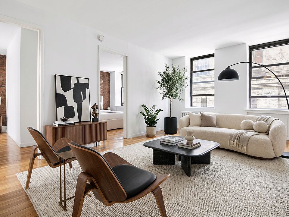 1st image of 35 Grove St APT 1M