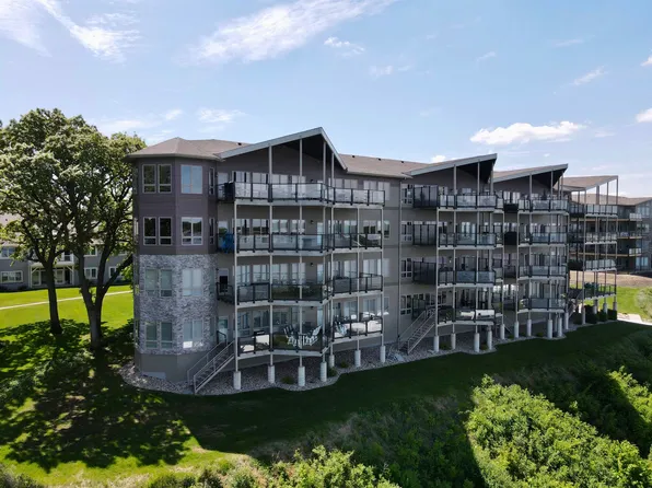 465 240th Ave #205, Arnolds Park, IA 51331