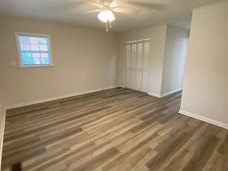 2539 Old Bainbridge Rd — Photo 16