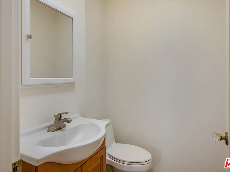 4264 Mildred Ave — Photo 18