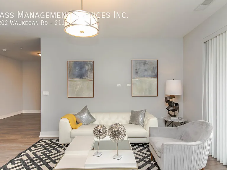 1202 Waukegan Rd, Glenview, IL — Photo 120