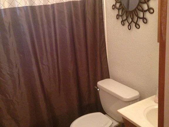 4th image of 228 Saint Francis St