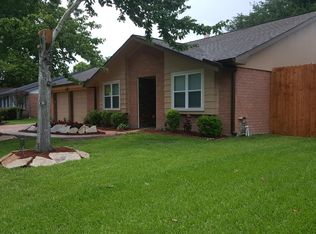 5802 Ludington Dr, Houston, TX 77035