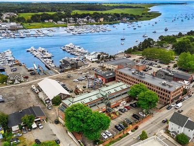 58 Merrimac St APT 2-5, Newburyport, MA, 01950