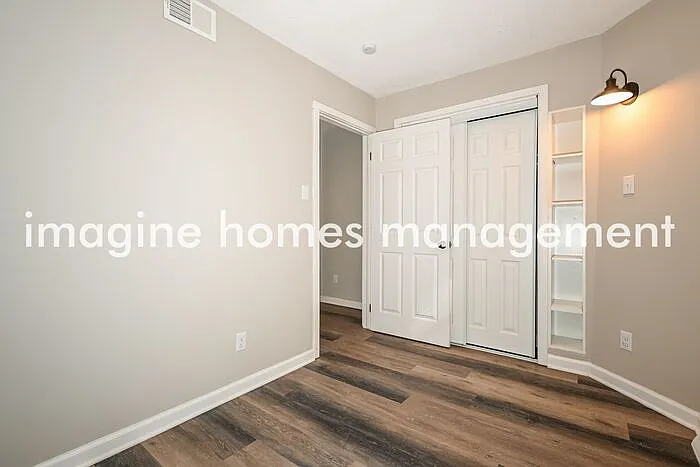 1335 Stowe Ave — Photo 8