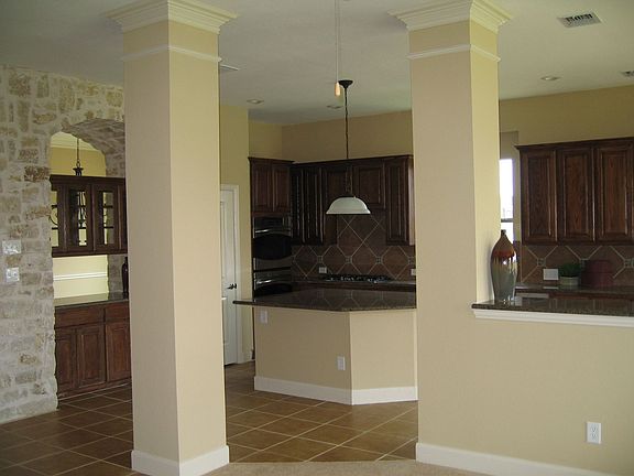 5th image of 506 Raven Dr