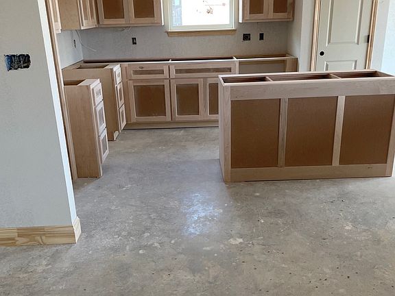 5th image of 7662 Wildflower Way
