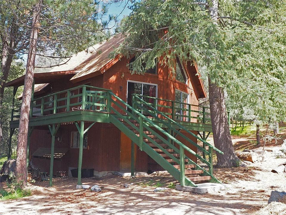 1600 Bernina Dr, Pine Mountain Club, CA 93222