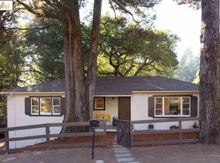 6900 Sayre Dr, Oakland, CA
