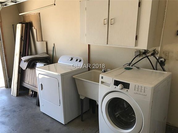 4th image of 4324 Rosebud Cir