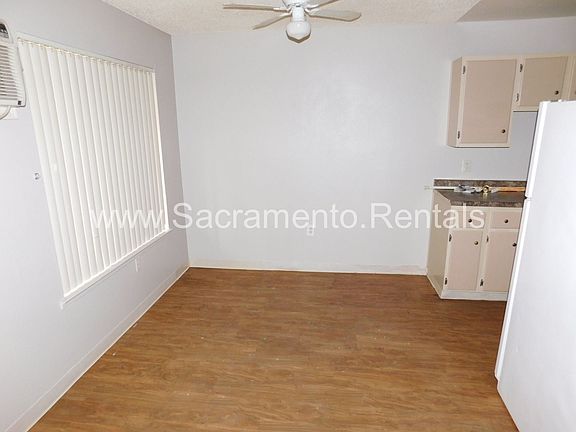 4th image of 2625 Del Paso Blvd APT 4