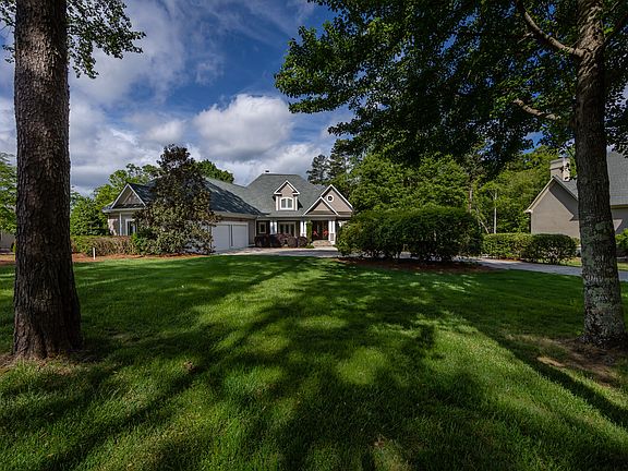 2nd image of 182 Brownstone Dr