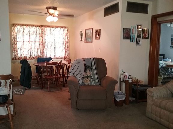 3rd image of 220 Marriott Dr