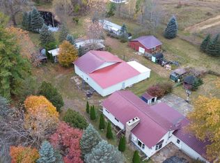 9526 Monroe Rd, Elwell, MI 48832