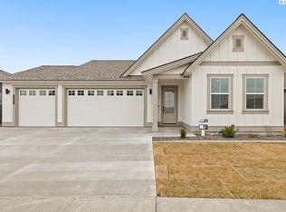 2907 Avrio Ave, Richland, WA