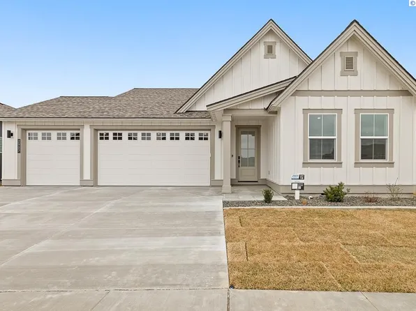 2907 Avrio Ave, Richland, WA 99354