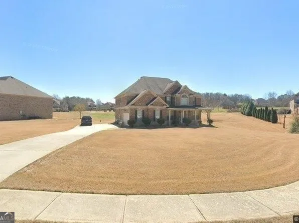 235 Manresa Ct, Hampton, GA 30228