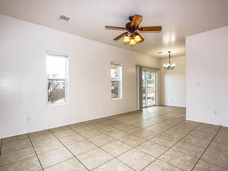 13011 E Cobb Ct — Photo 4