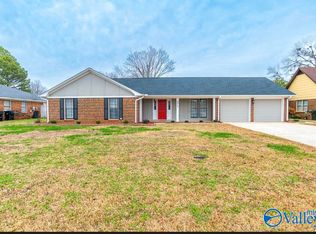 2012 Jefferson Dr SW, Decatur, AL 35603