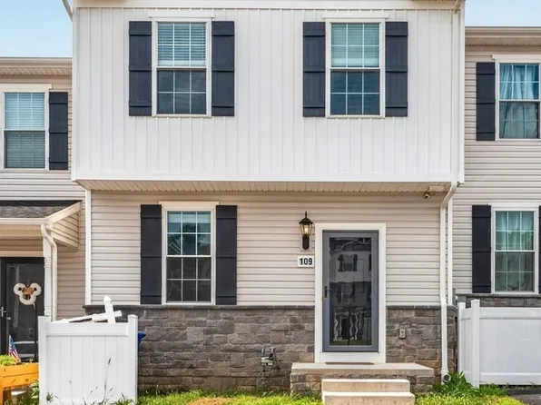 109 Holstein Dr, Hanover, PA 17331