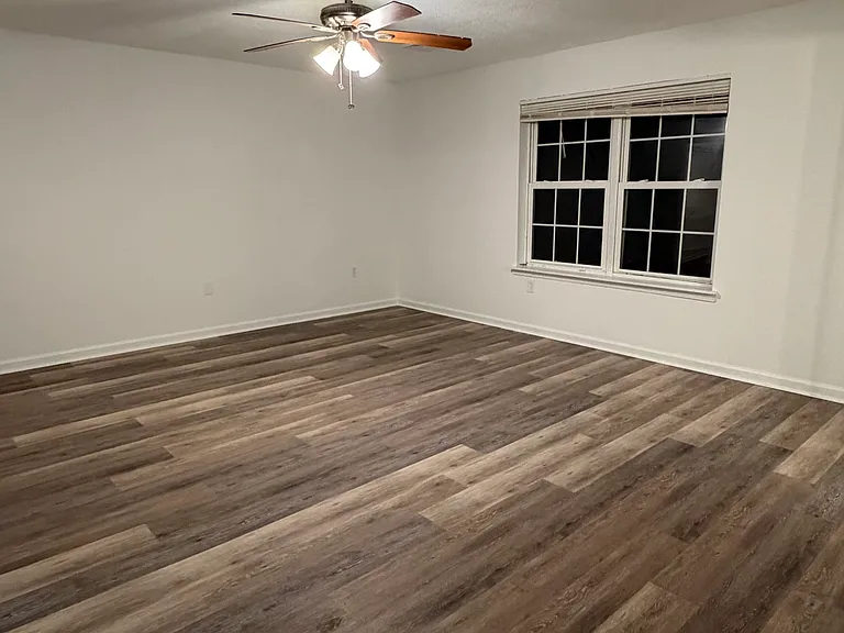 1209 Fern Dr — Photo 9