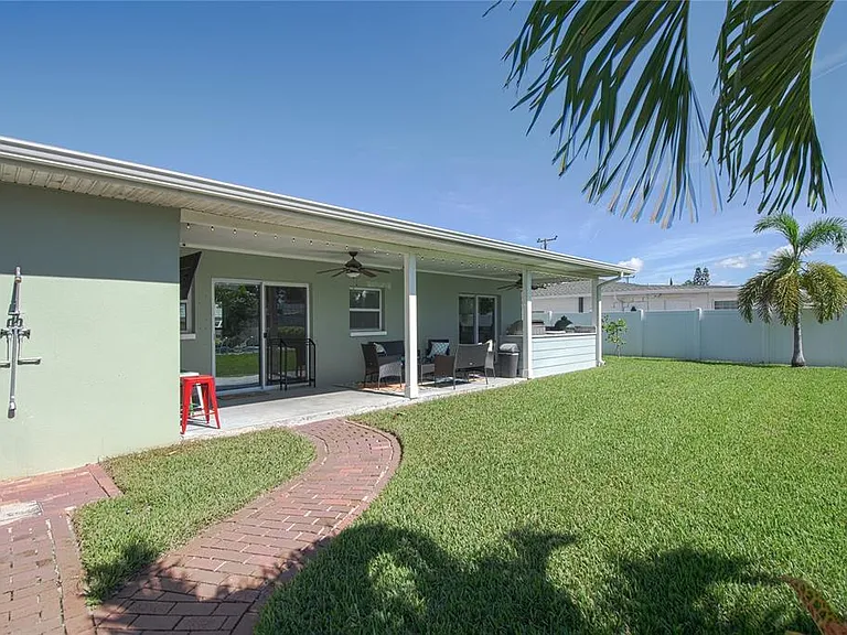 3665 Belle Vista Dr E — Photo 26
