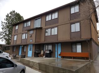 613 Dorsey Ave #6, Glenrock, WY 82637