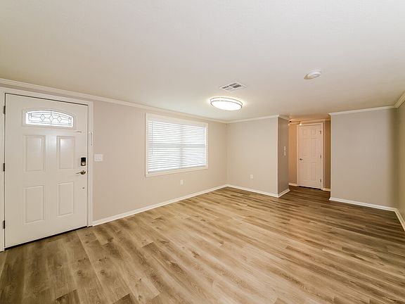 3rd image of 5009 Silk Oak Dr