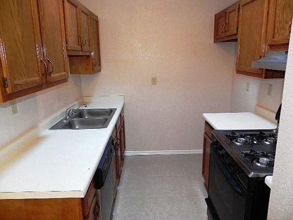 5th image of 11335 Lake Erie Dr #Na