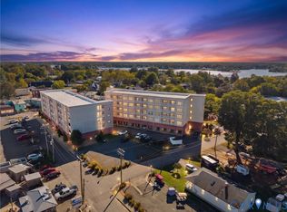 103 Irving Ave N #203, Colonial Beach, VA 22443