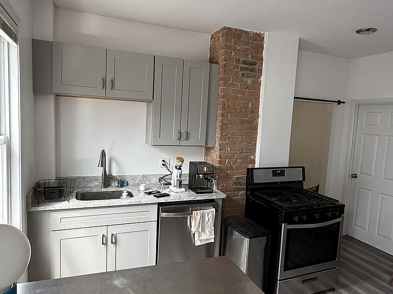 27 Candace St #1 — Photo 7