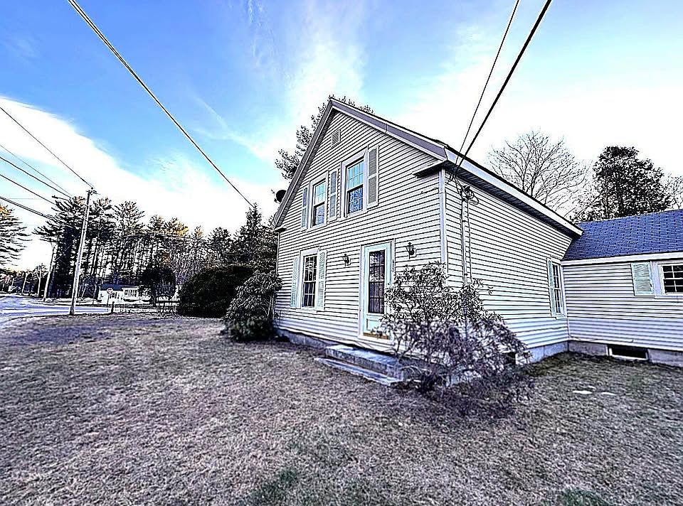 1st image of 716 Empire Rd #1